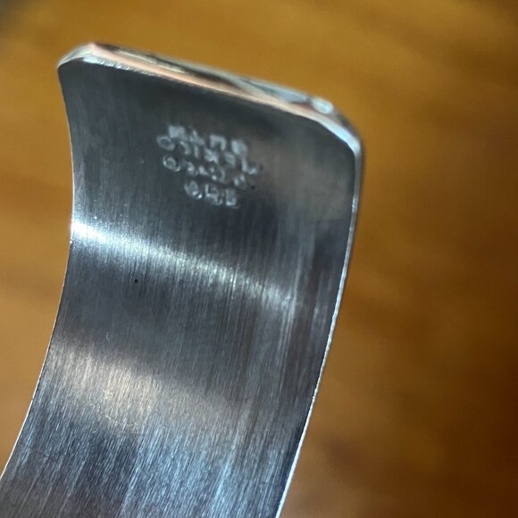 Pair of beautiful Sterling Silver Cuff Bangle Bracelets - Picture 3 of 5